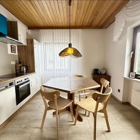 Apartamento Yolki Haus Moderne Apartments, Nahe Woelfersheimer Wölfersheim