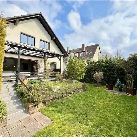 Yolki Haus Moderne Apartments, Nahe Woelfersheimer Apartamento Wölfersheim