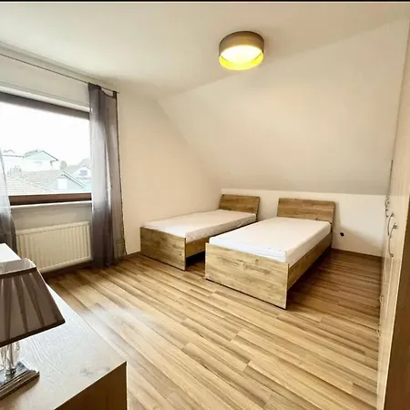 Apartamento Yolki Haus Moderne Apartments, Nahe Woelfersheimer Wölfersheim