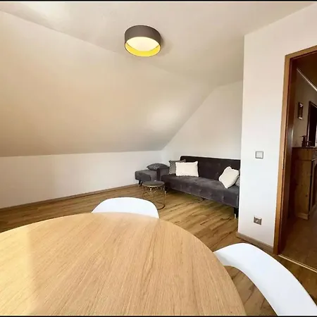 Apartamento Yolki Haus Moderne Apartments, Nahe Woelfersheimer Wölfersheim