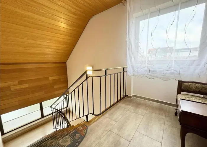 Yolki Haus Moderne Apartments, Nahe Woelfersheimer Wölfersheim