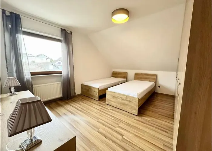 דירה Yolki Haus Moderne Apartments, Nahe Woelfersheimer Wölfersheim