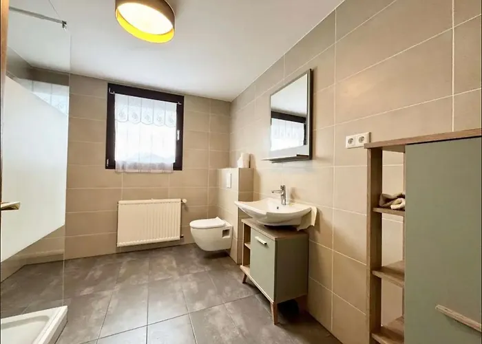 Yolki Haus Moderne Apartments, Nahe Woelfersheimer Wölfersheim